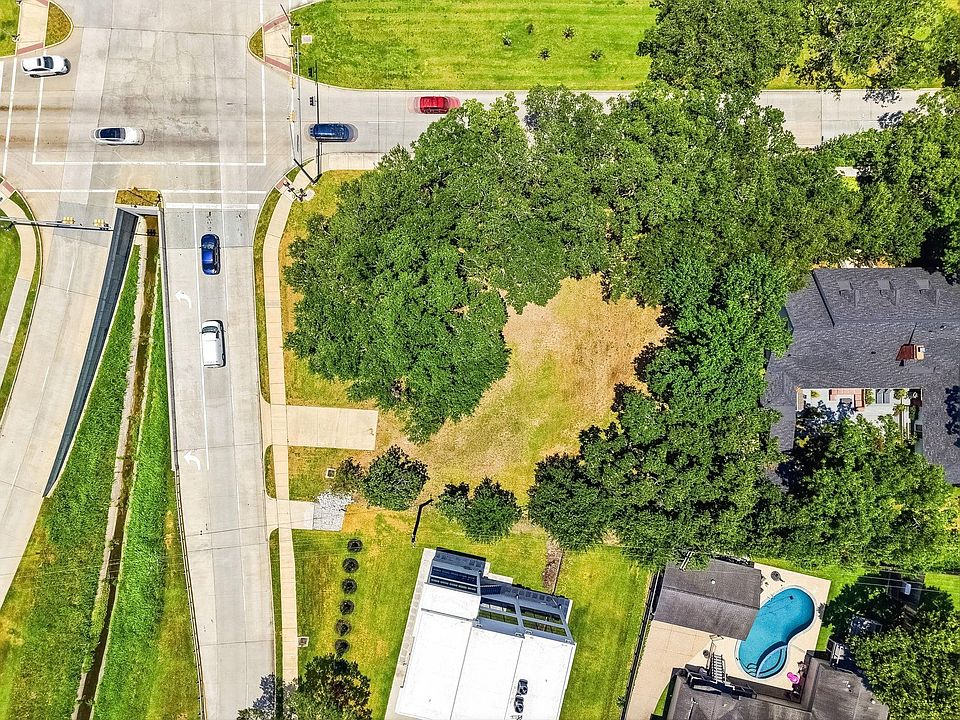 1st image of 5027 S Braeswood Blvd