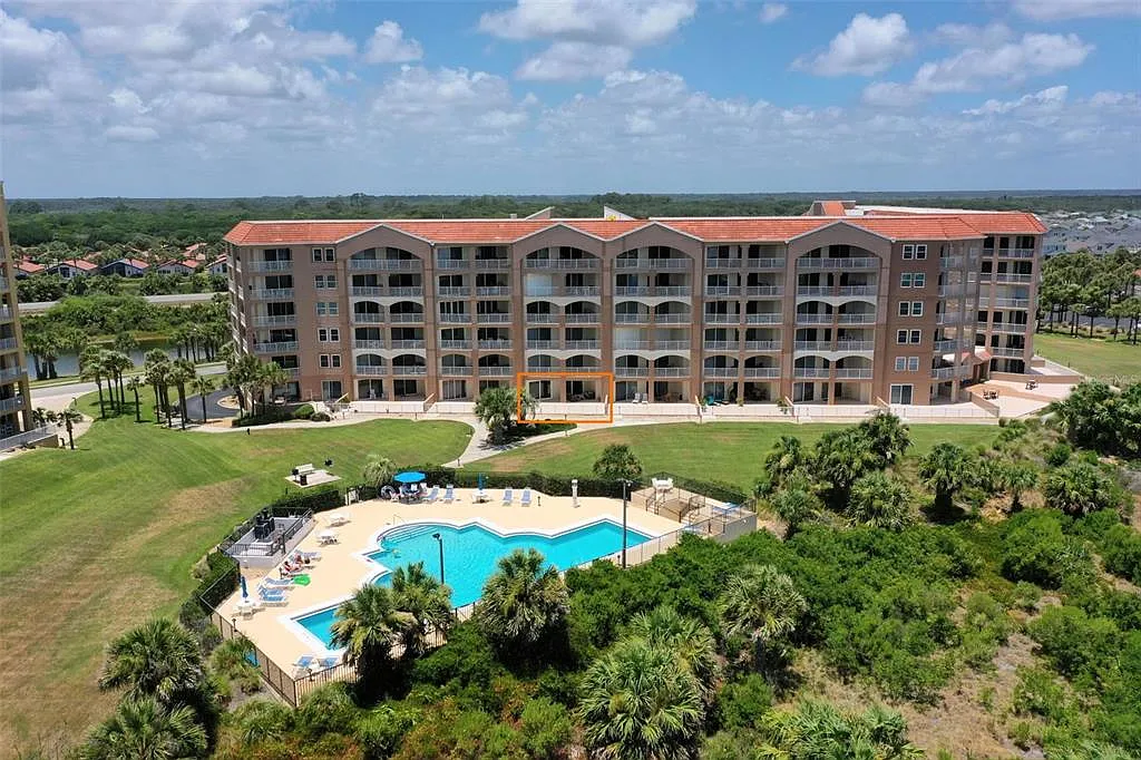 2 bed, 2.0 bath, 1158 sqft, $2,800 — Photo 2