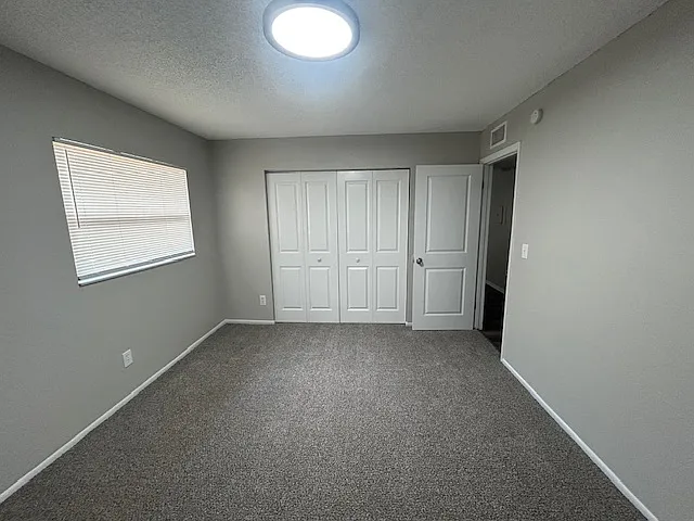 5501 70th Ave N #5 — Photo 5