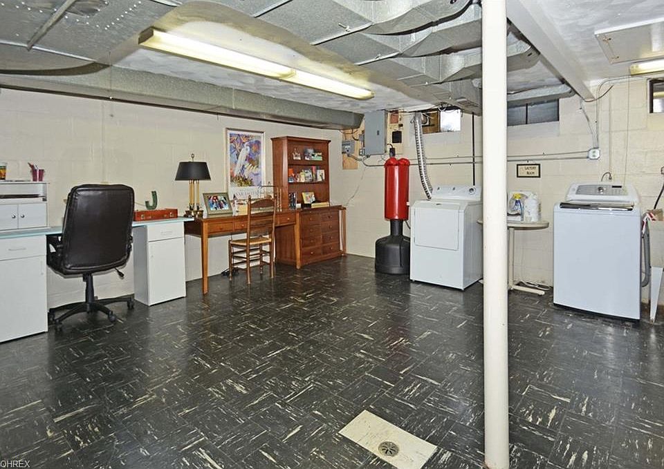 2nd image of 840 Orchard Park Dr
