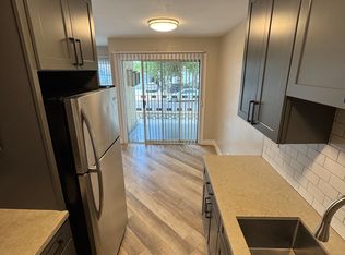 1866 Rodney Dr APT 5, Los Angeles, CA 90027