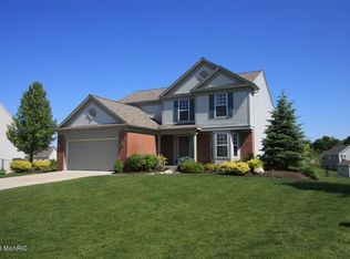 8628 Haystack Rd SE, Caledonia, MI 49316