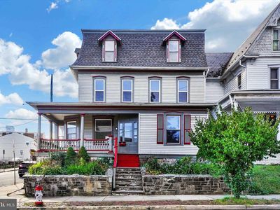 100 West Broadway, Red Lion, PA, 17356