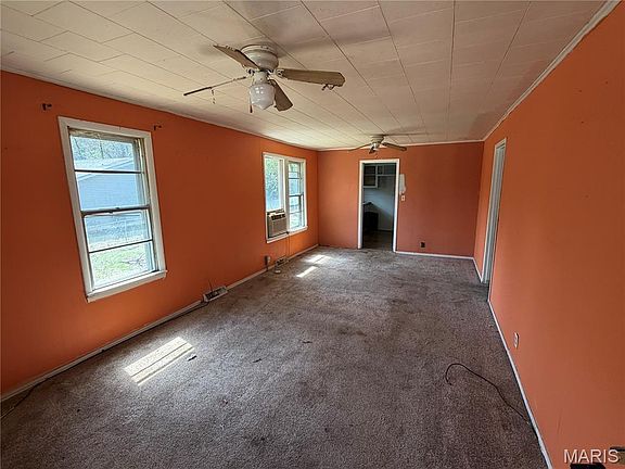 3rd image of 510 Marsh Ave
