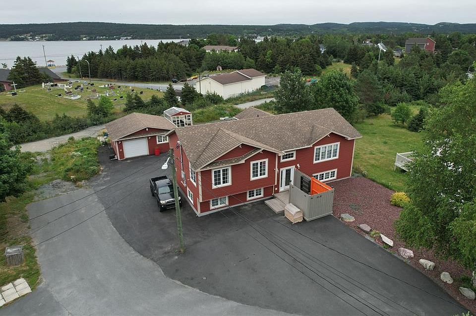 1st image of 18 Wilsonville Avenue