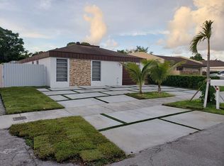 11551 SW 80th Ter, Miami, FL 33173