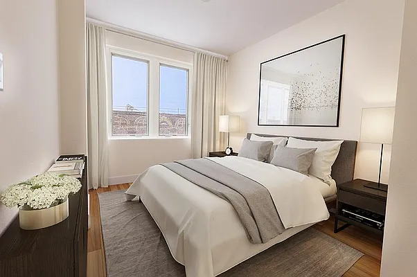 Rented by Level Group | media 33