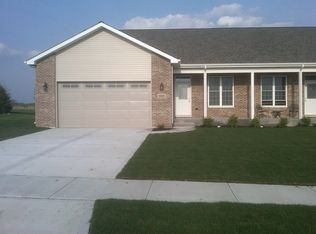 829 Karen Dr, Hampshire, IL 60140