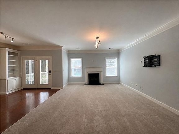 4th image of 2394 Delamore Chase
