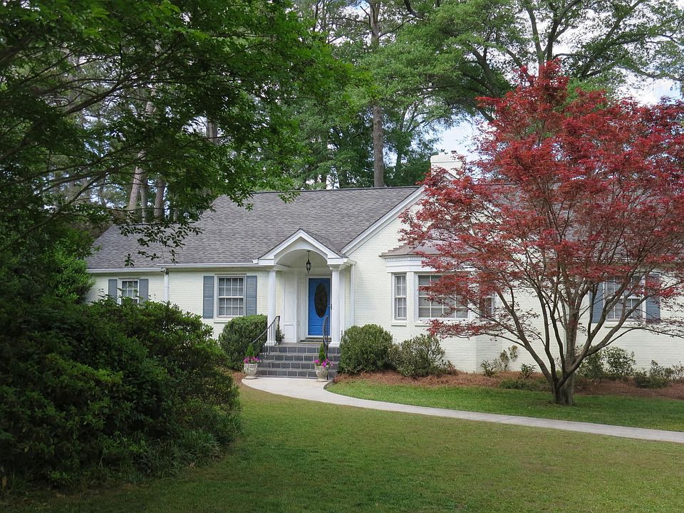 Renovated traditional home on generous half acre in Druid Hi