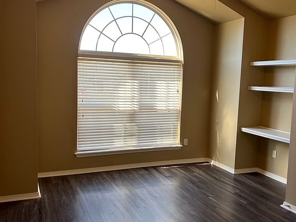 2nd image of 8983 S 257th Pl E