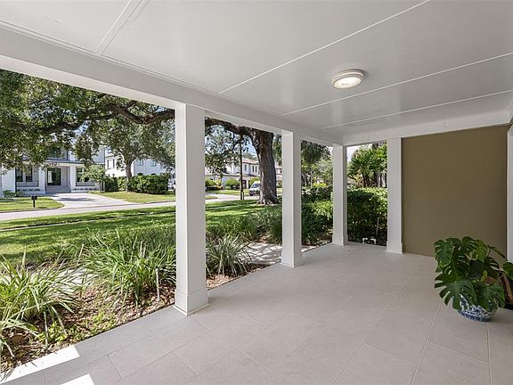 3rd image of 628 RIVIERA DRIVE