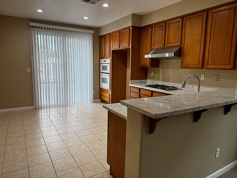 2706 Serene Ct — Photo 7