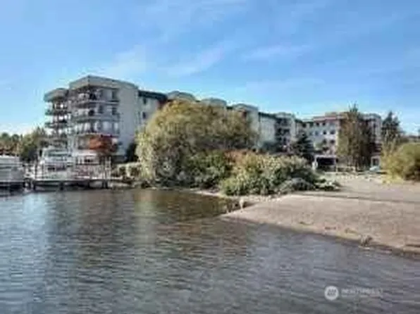 9030 Seward Park Avenue S #513, Seattle, WA 98118