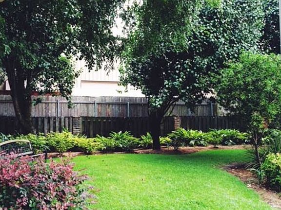 4th image of 1002 Old Metairie Dr