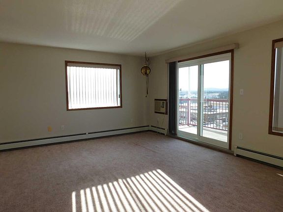 3rd image of 5020 49th St #405