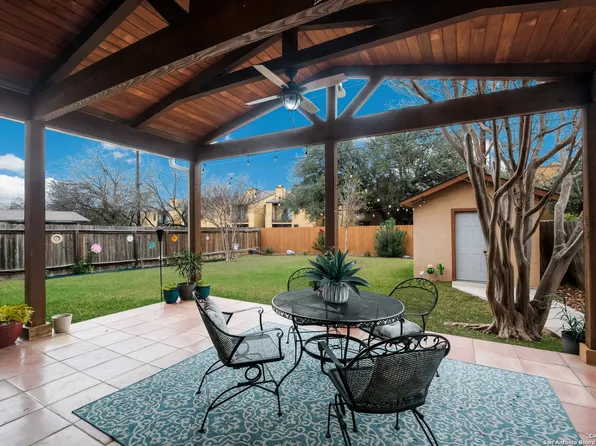 1615 Pinetum, San Antonio, TX 78213