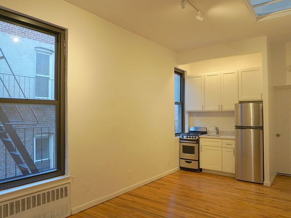 1st image of 410 W End Ave APT 7C