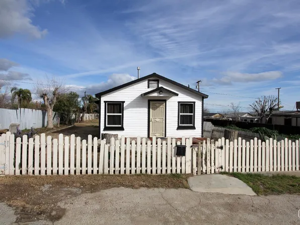 126 Maricopa Pl, Taft, CA 93268