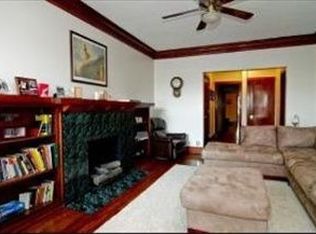 1517 W Fargo Ave APT 2W, Chicago, IL 60626
