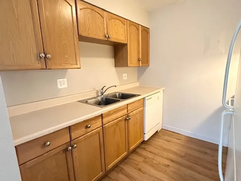4502 Picturesque Cir — Photo 9