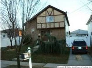 7200 Hylan Blvd, Staten Island, NY 10307