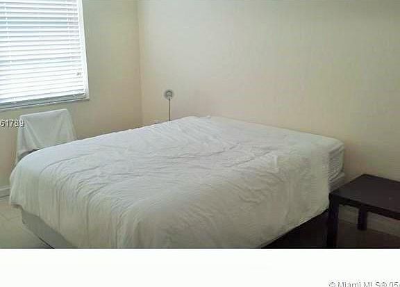 4th image of 2750 NE 183rd St APT 505