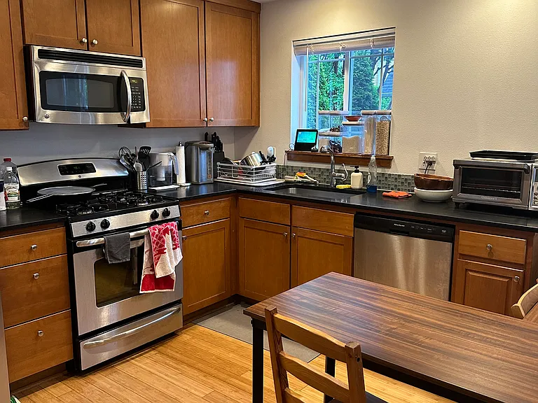 309 27th Ave E #F5 — Photo 12