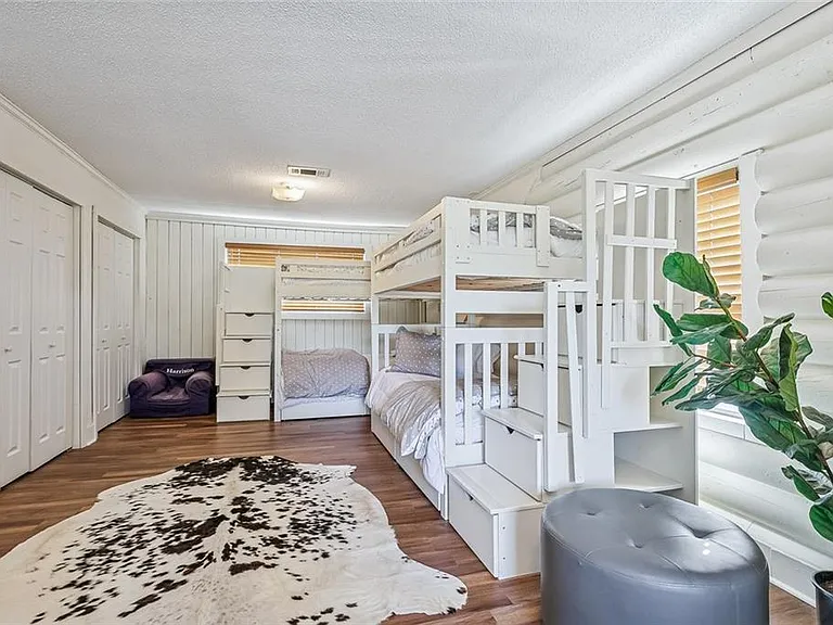 69037 Riverbend Dr — Photo 9