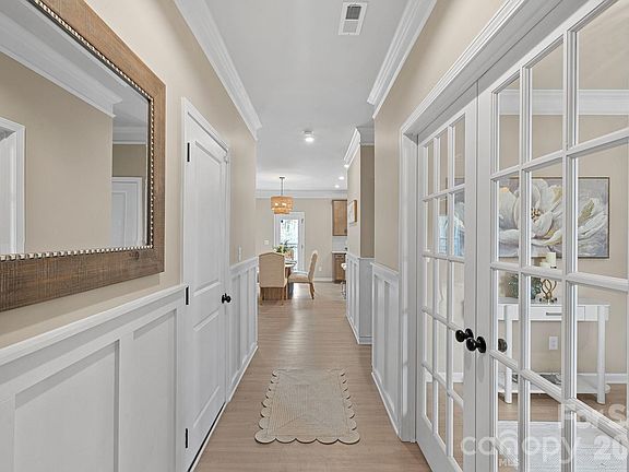 3rd image of 7122 Amberhouse Dr