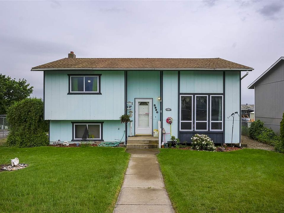 1st image of 3230 E Garnet Ave