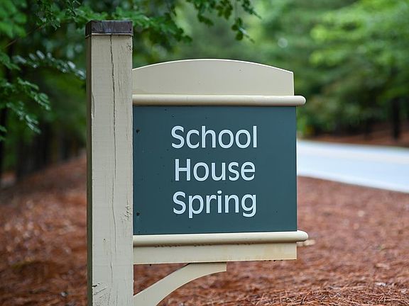 2nd image of 1051 School House Spg