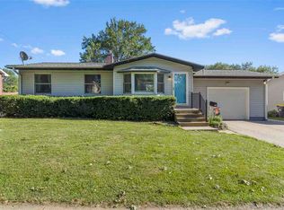 1519 Crosby Ln, Iowa City, IA 52240