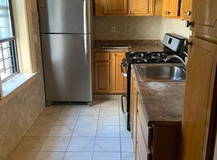 150 87th St #4, Brooklyn, NY 11209