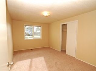 906 Maplewood Ln SE, Tumwater, WA 98501