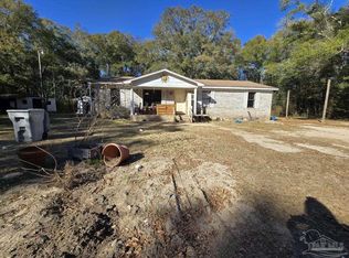 10598 Kansas Ave, Milton, FL 32583