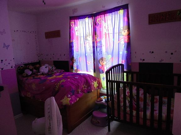 5th image of 1008 McNally St