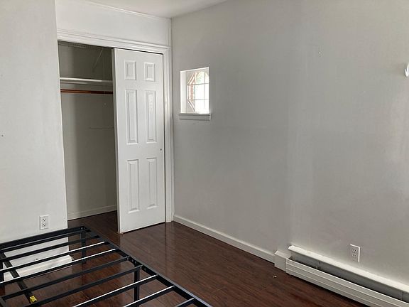 5th image of 17012 Grand Central Pkwy Floor 1