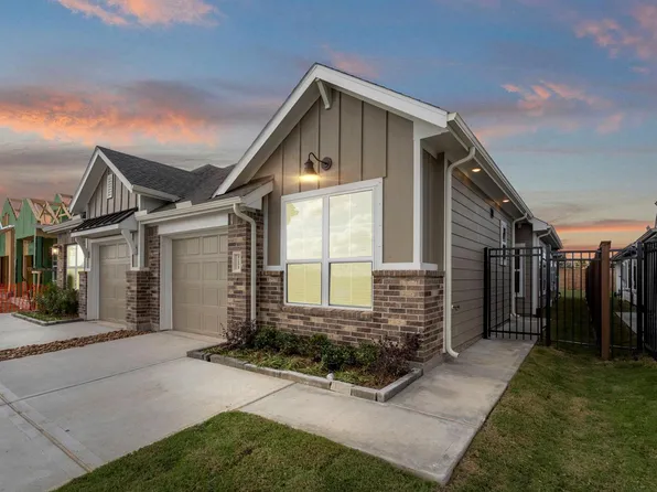 5231 Celestial Ct, Iowa Colony, TX 77583