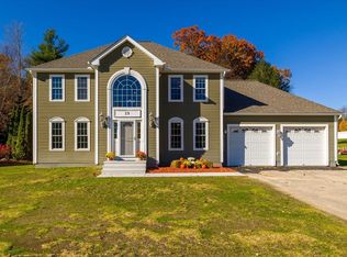 29 Vista Cir, Rutland, MA 01543
