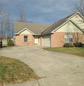 1957 Swallowtail Ct, Englewood, OH, 45315