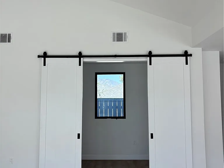 4832 La Canada Blvd — Photo 13