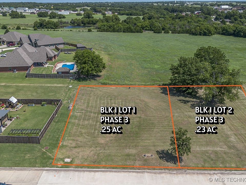 1st image of 2 Eagle View Dr