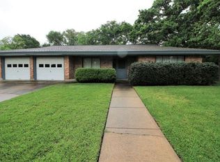 215 W North Ave, Bryan, TX 77801