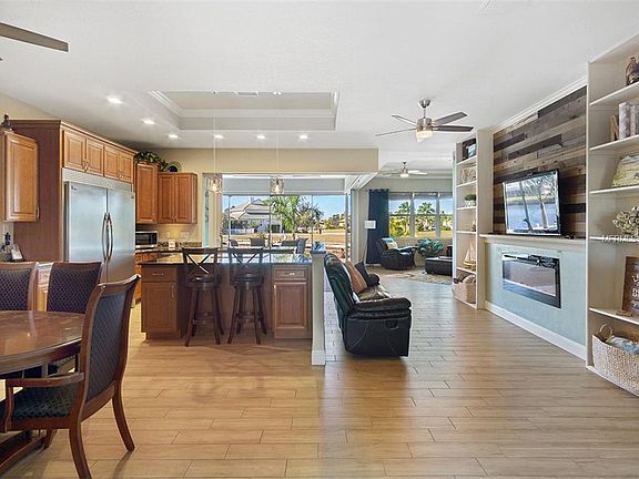 3rd image of 2846 Magdalina Dr