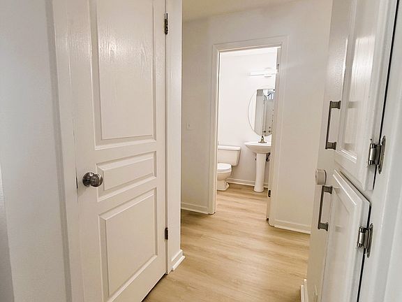 3rd image of 205 E Edmundson Ave APT B