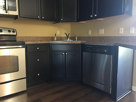 5th image of 3526 River Run St SW