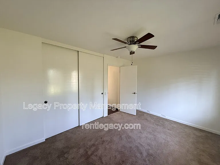 255 Munroe St — Photo 8