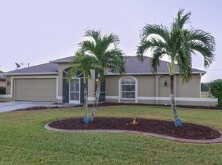 146 SE 29th Ter, Cape Coral, FL 33904