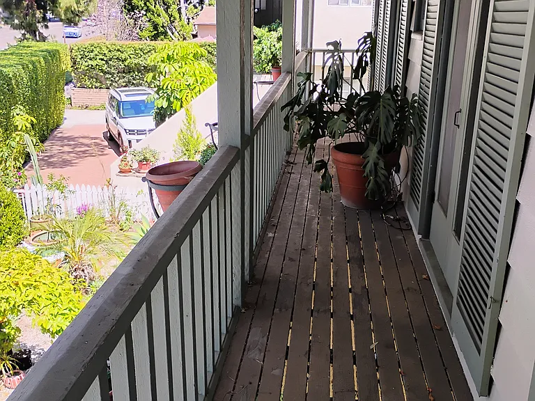 6264 W Olympic Blvd — Photo 31